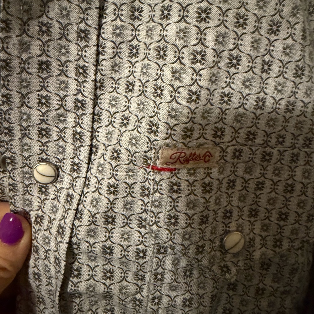 Stylish Gray Patterned Button Down Shirt - image 5